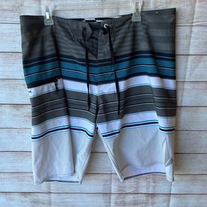 Volcom Swim Trunks Sz 36